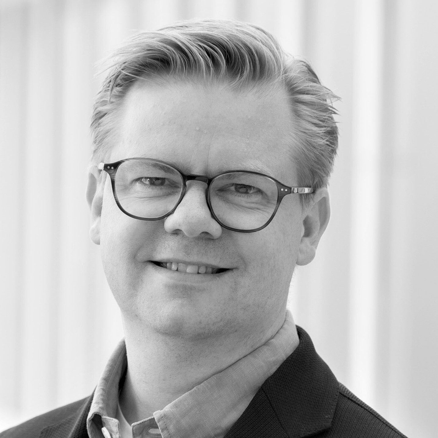 Nicky Lindberg-Holst